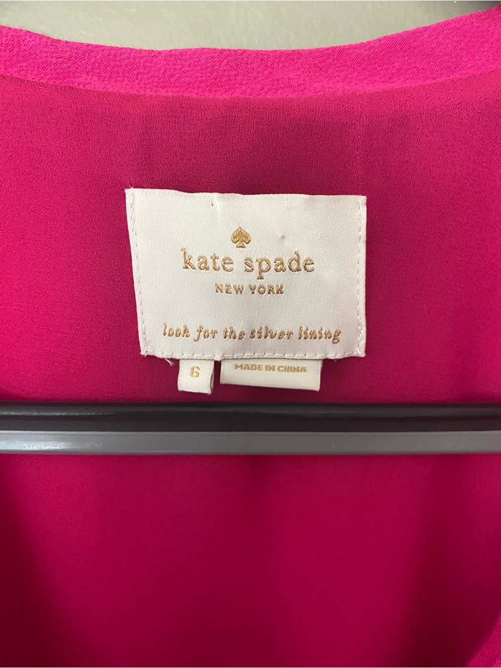 KATE SPADE NY Fluid Crepe Frill Fuchsia V-Neck Ruffle Sleeve Dress Size 6 - Picture 3 of 5